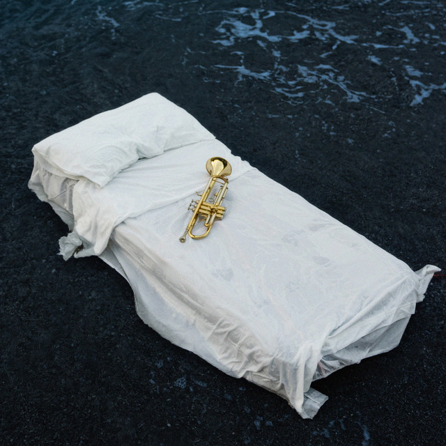 SOTTO LA PELLE DEL MARE cover art