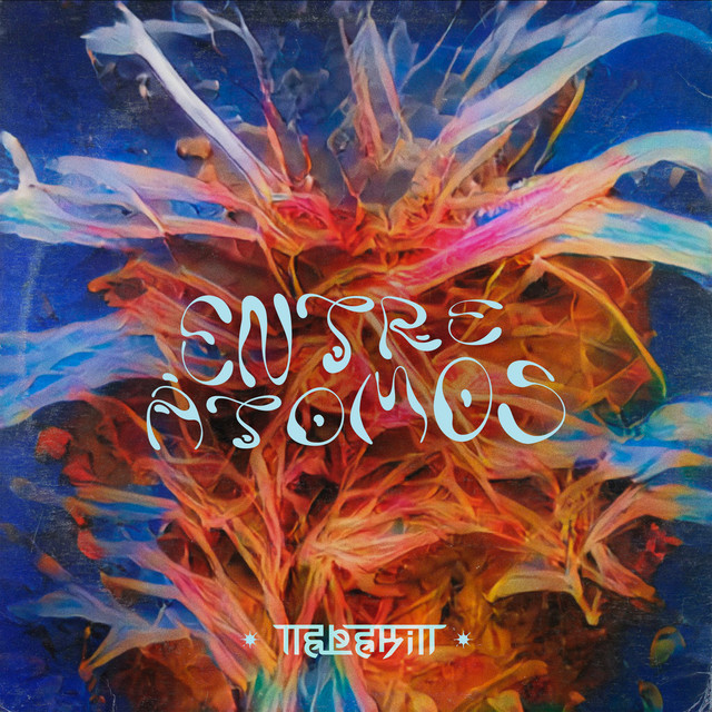 Entre Átomos cover art