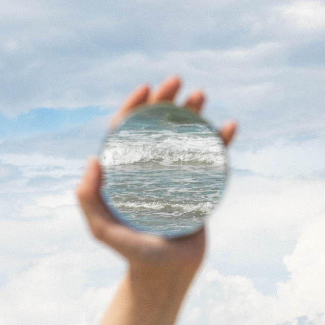 Wind and the Waves - Studio