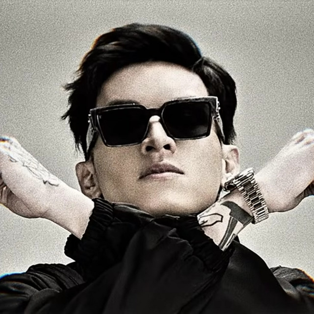 KING
