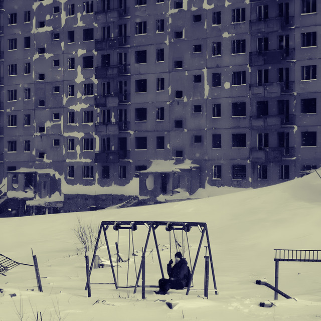 Обкладинка: North Echoes — KWRM