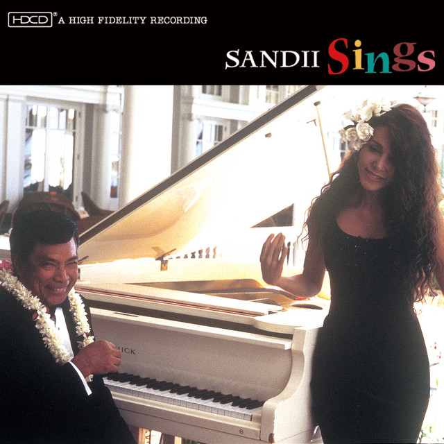 SANDII SINGS PACIFICLOUNGE CLASSICS cover art