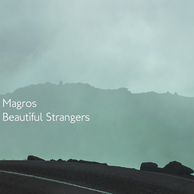 Обкладинка: Distant Memories — Magros