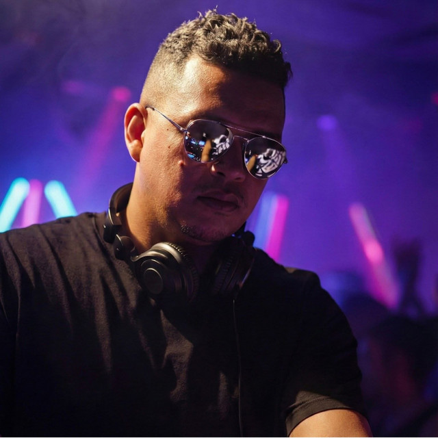 Dj Johan The Producer | Spotify