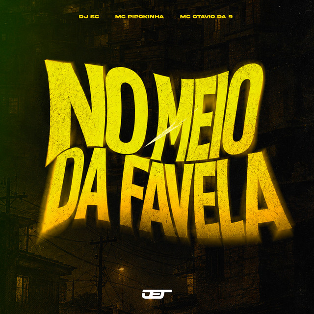 NO MEIO DA FAVELA