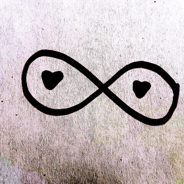 L’Amour Toujours cover