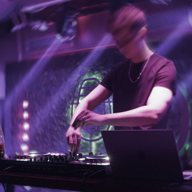 Wanna Dance