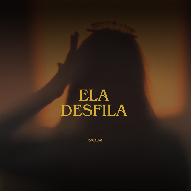 Ela Desfila