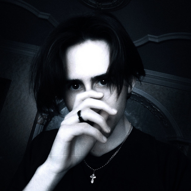 Обкладинка: Lonely — Prince Helgi