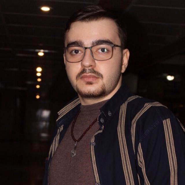 Ali Ghiasi (Tanha Zire Baron)