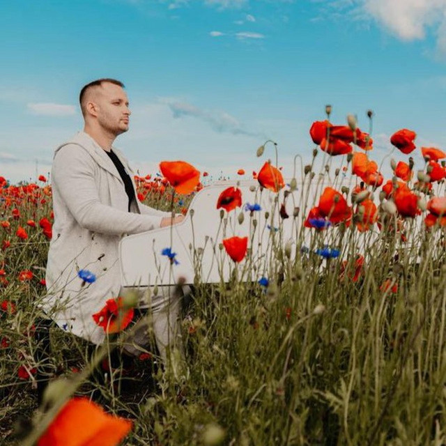 Обкладинка: Nocturne in Flowers — Yaroslav Yarmak