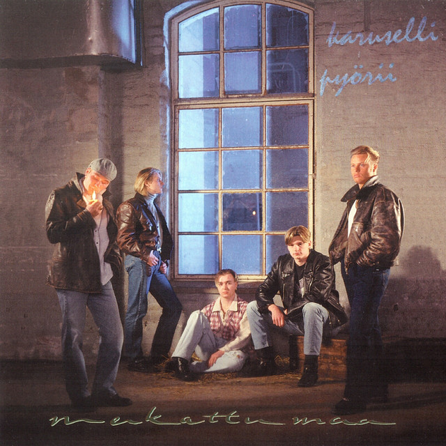 Karuselli Pyörii cover art