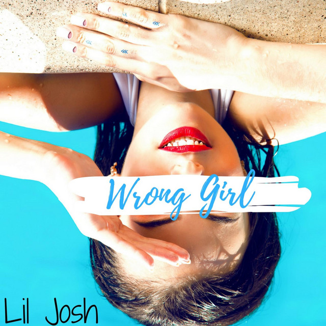 2 wrongs girl