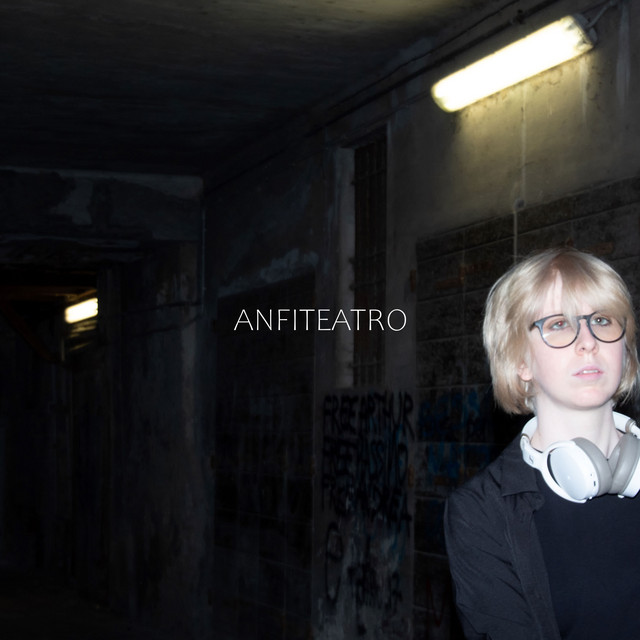 ANFITEATRO cover art