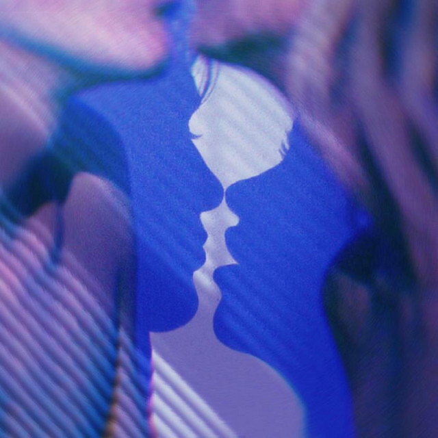 Nos Comemos cover art