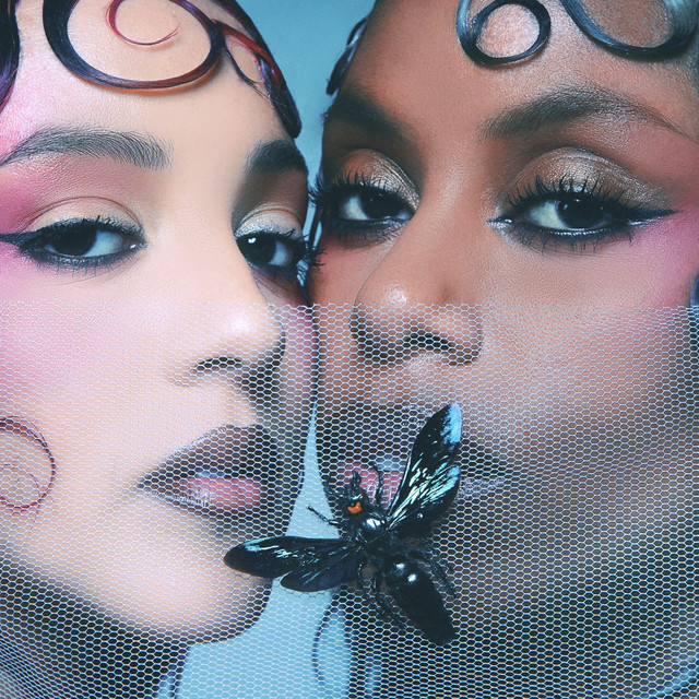 Albumhoes: Monsters