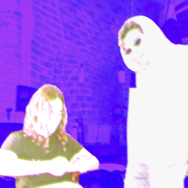Ultravioleta .Y