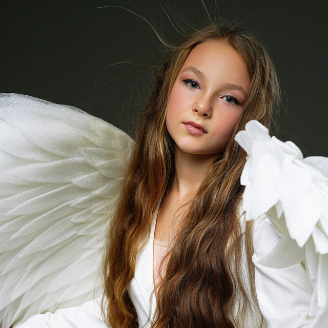 Cover art: Крила — NAI NASTYA