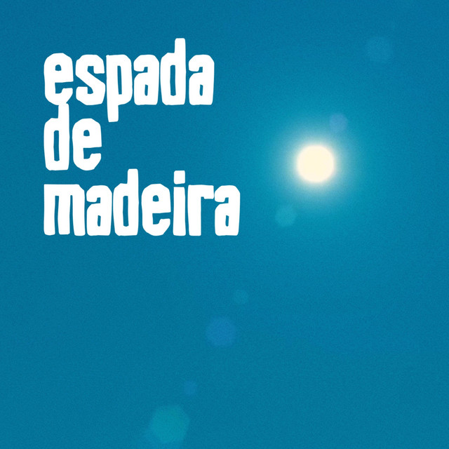 ESPADA DE MADEIRA