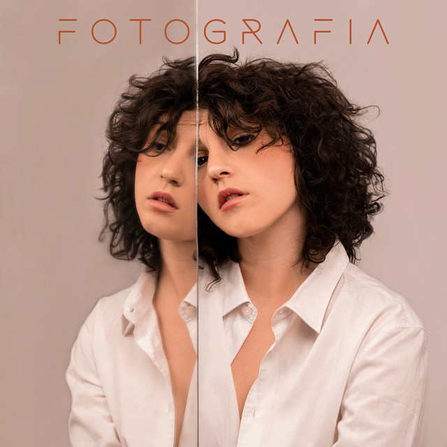 FOTOGRAFIA cover