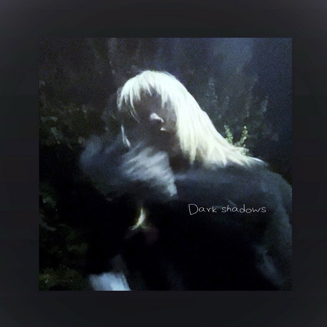 Dark shadows - Single by mo-ni | Spotify