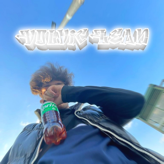 Volvic Lean cover
