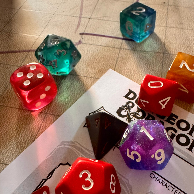 my roommates are playing d&d (demo) cover art