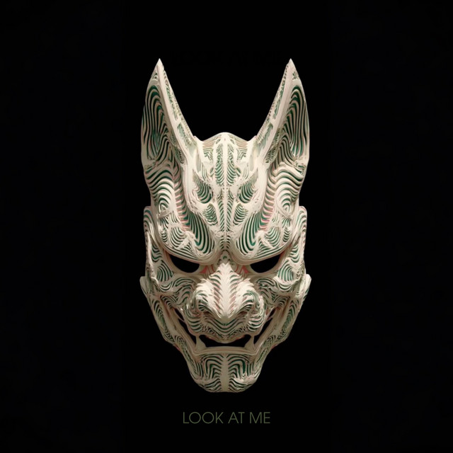 Pochette du titre Look at Me