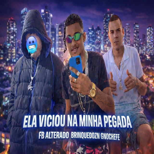 ELA VICIOU NA MINHA PEGADA
