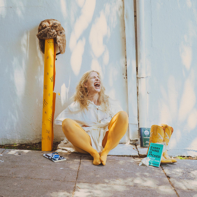 Обкладинка: MENTAL BREAKDOWN — Lina Cooper