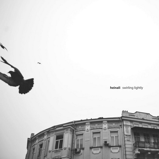 Обкладинка: Swirling Lightly — Heinali