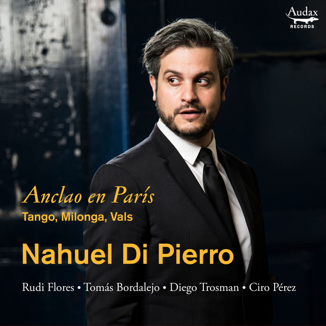 Nahuel di Pierro Photo