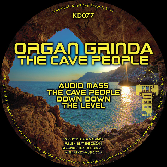 Organ Grinda Photo