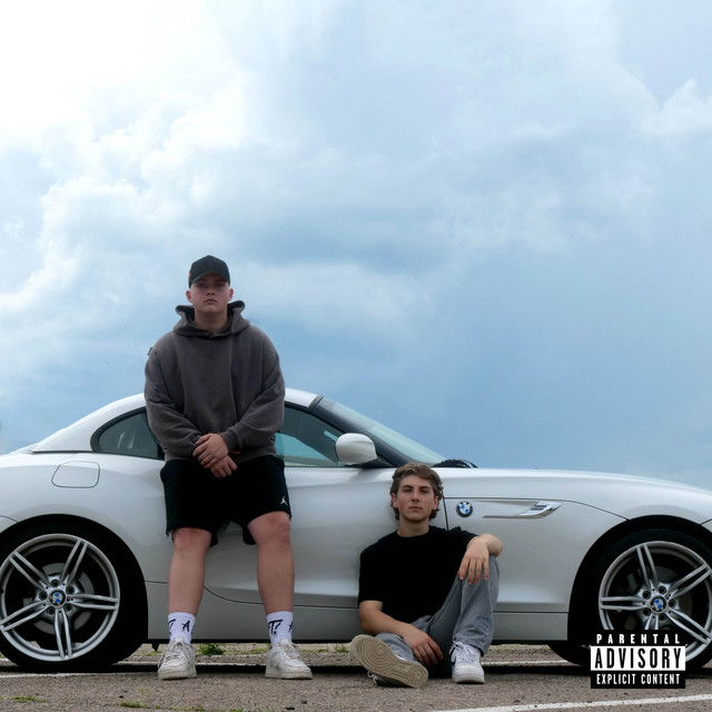 PRADA (feat. Wagmi)