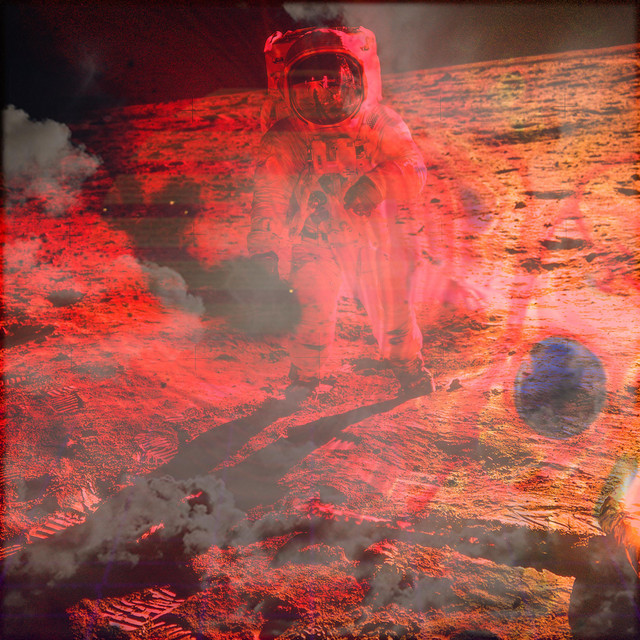 Lunar cover
