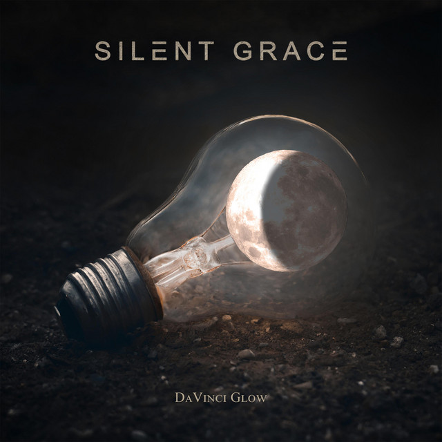 Cover art: Da Vinci Glow — Silent Grace