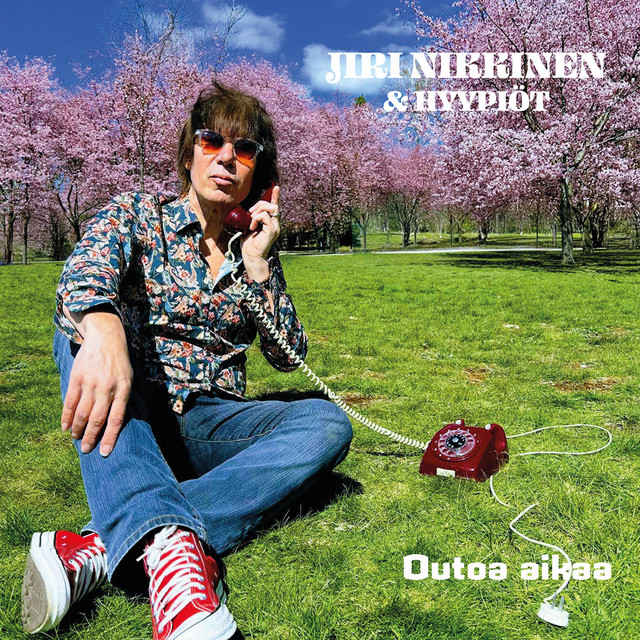 Outoa aikaa cover art