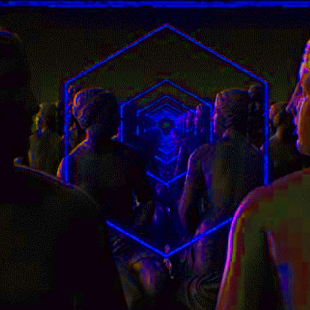 Hypnotic House