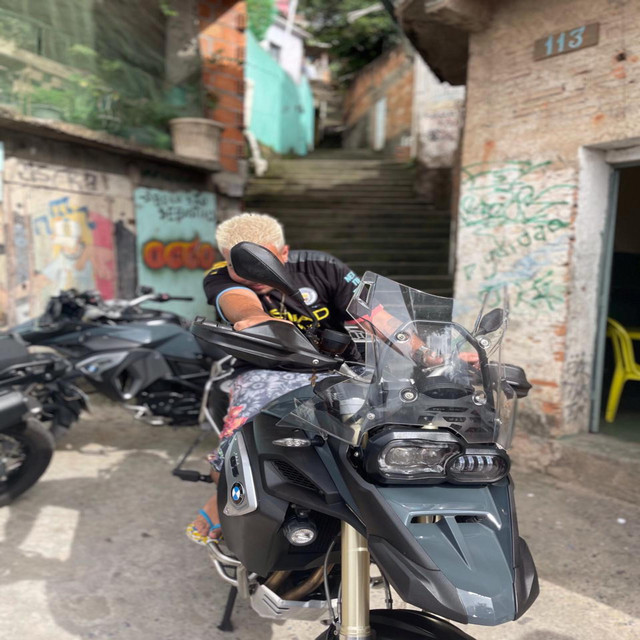 PILOTO DO CHEFE (MANO DO AK)