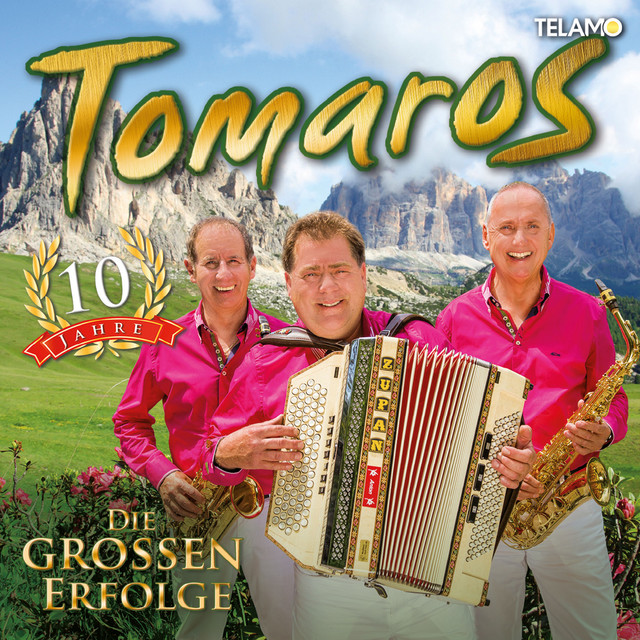 Tomaros Photo