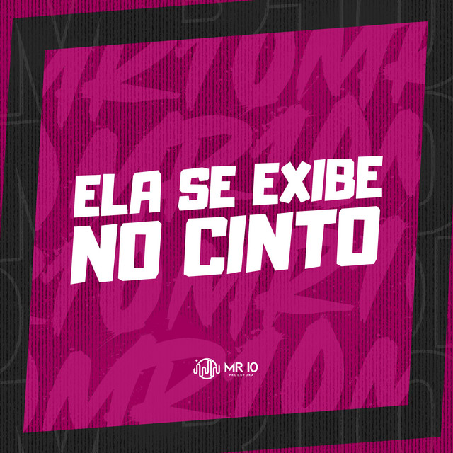 Ela Se Exibe No Cinto
