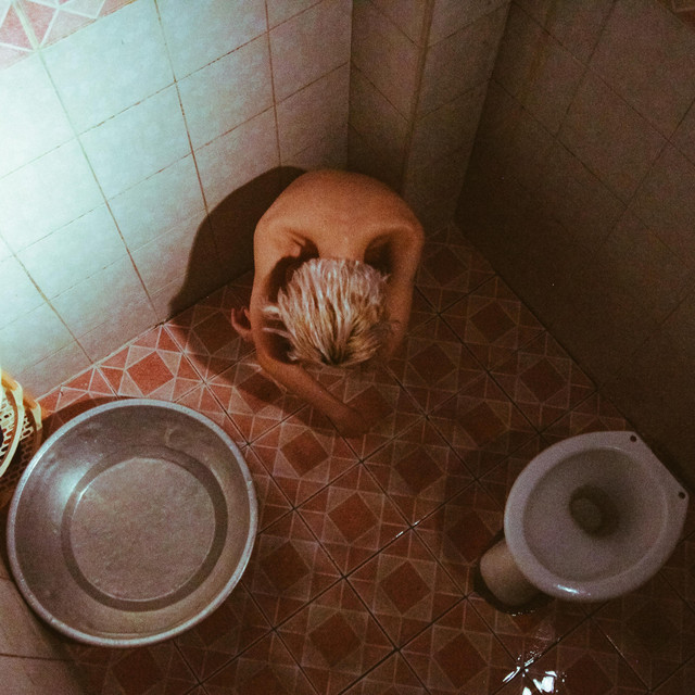 Banyo cover art
