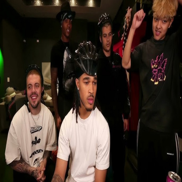 Helmet Heads