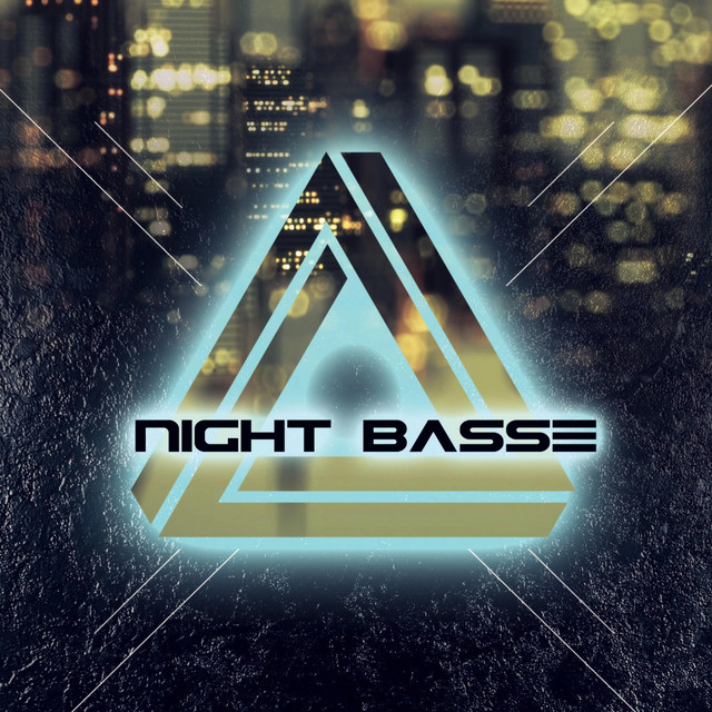 Lewy NightBasse