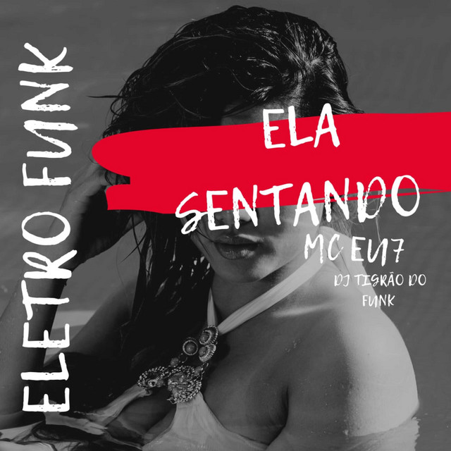 Ela Sentando