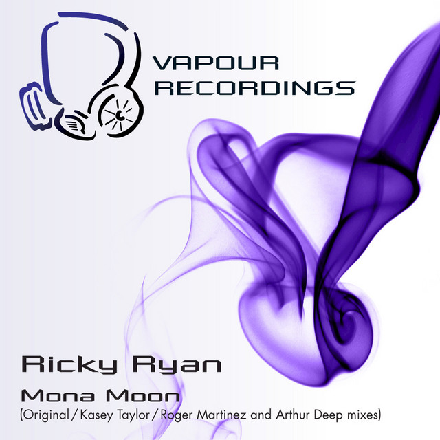 Mona Moon - Roger Martinez Re-Synthesis remix