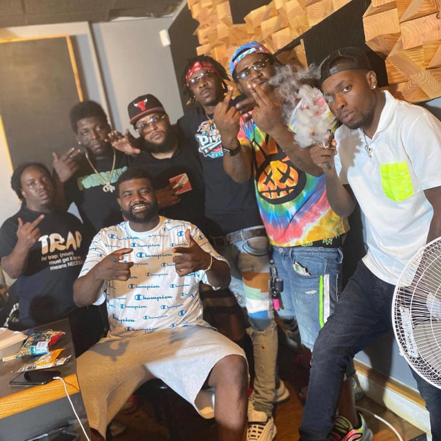 洋楽 Sydney 48228 - song and lyrics by West Warren King, Rio Da Yung Og, Louie