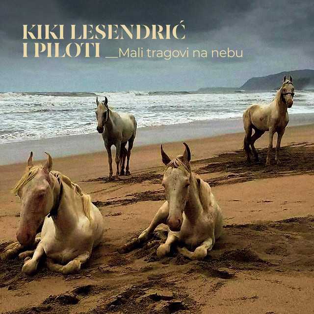 Mali Tragovi Na Nebu cover art