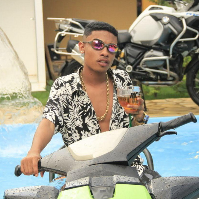 No Baile do Serrão