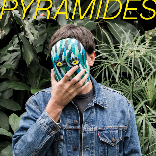 Pyramides
